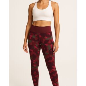adidas Training Leggings Women’s Small Red Pink Camo High Waist Stretch Yoga Gym